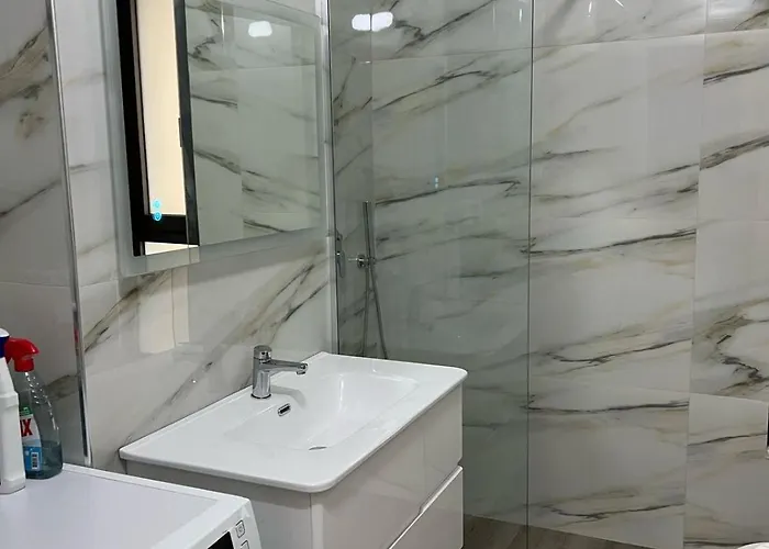 Large 2 Appartement Vlorë