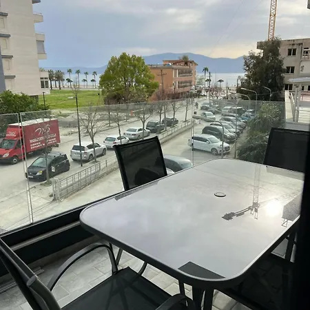 Large 2 * Vlore