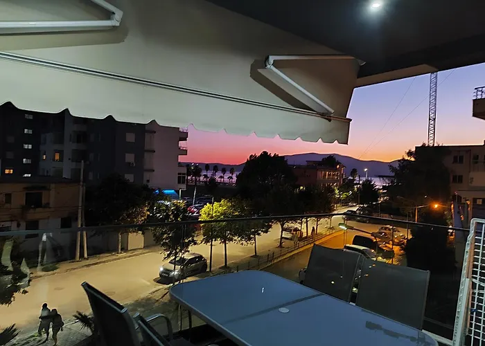 Large 2 아파트 Vlorë